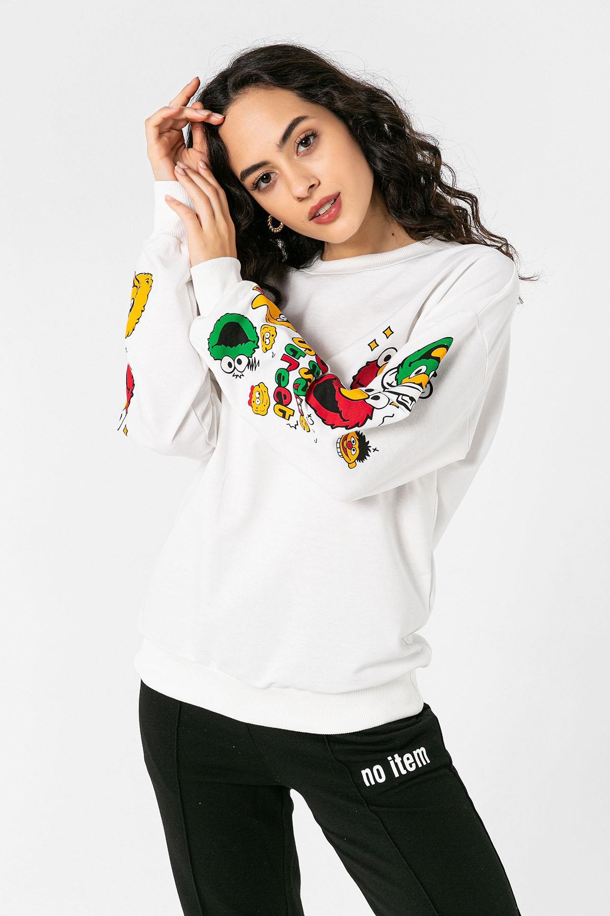 Kadın Kolları Karikatür Baskılı Sweatshirt