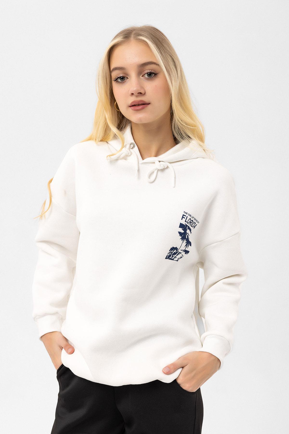 Kadın Ön Arka Baskı Detaylı Kapüşonlu Oversize Üç İplik Sweatshirt