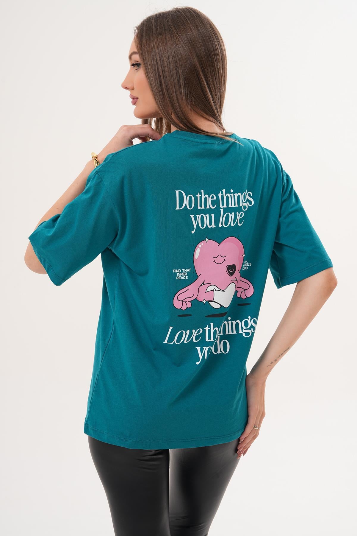 Kadın Sırt Baskı Detaylı Bisiklet Yaka Oversize Tişört - 260151