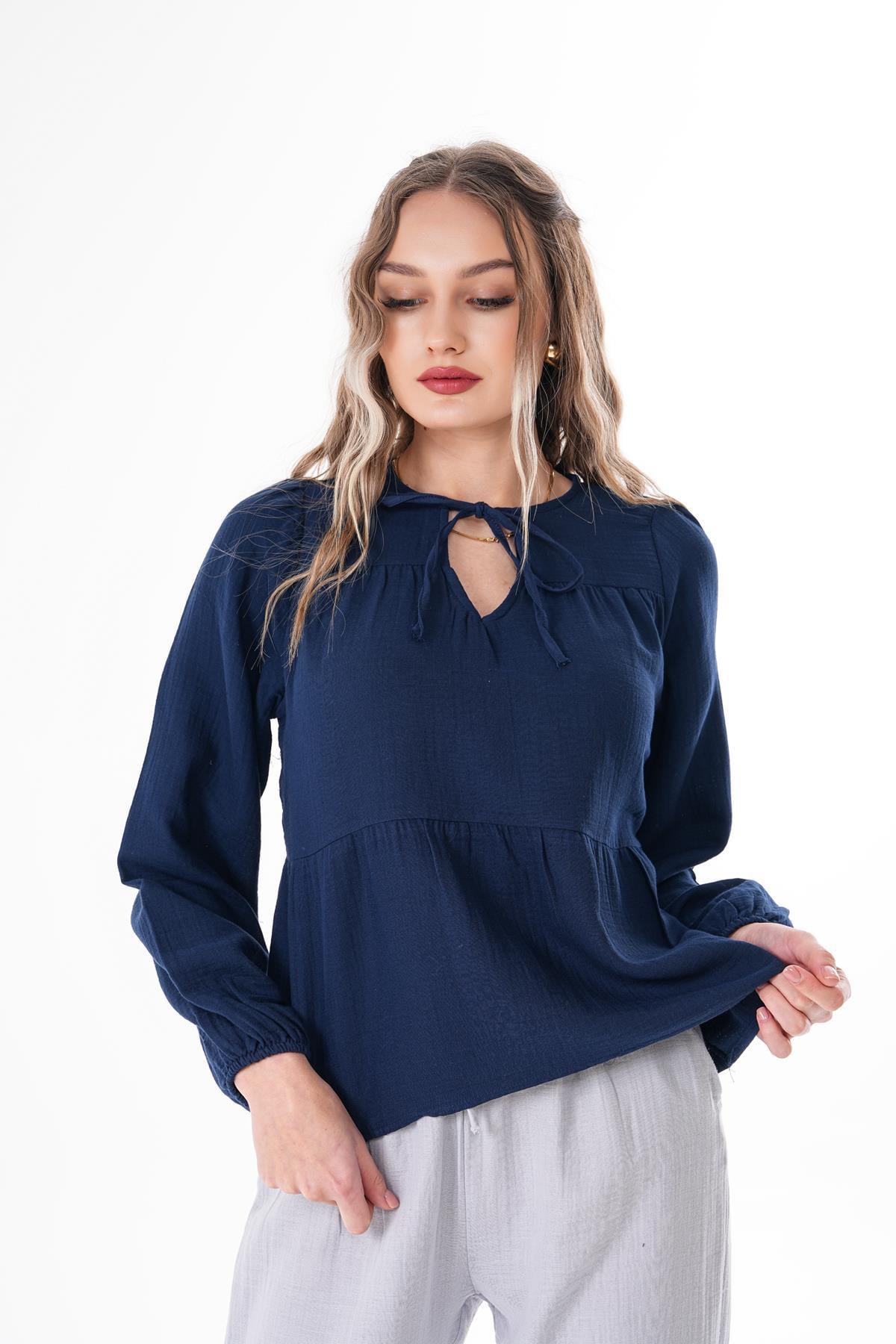 Kadın Yaka Bağlamalı Müslin Bluz 250138 -