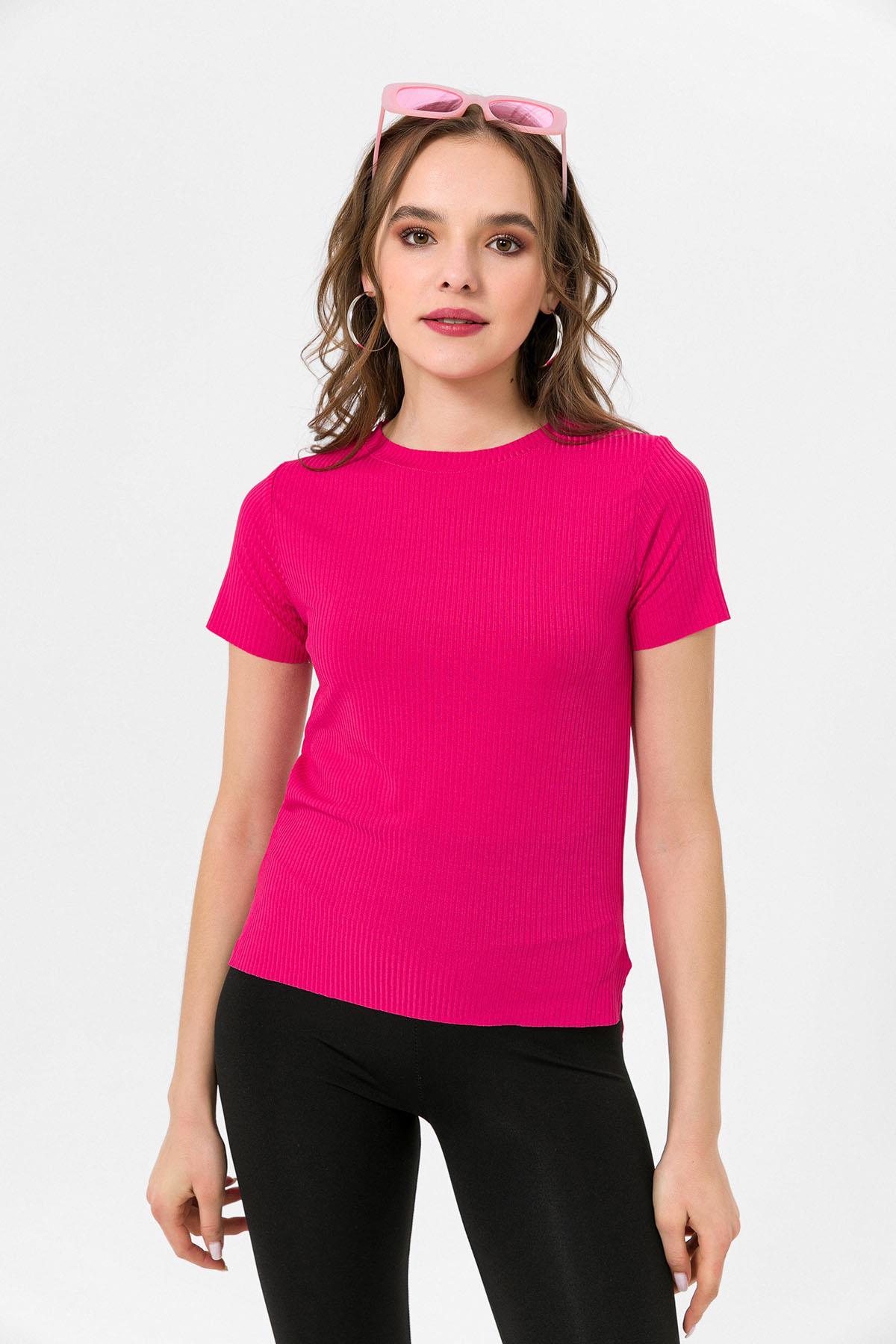 Kadın Yan Yırtmaçlı Bisiklet Yaka Kaşkorse Oversize T-Shirt 230069 -