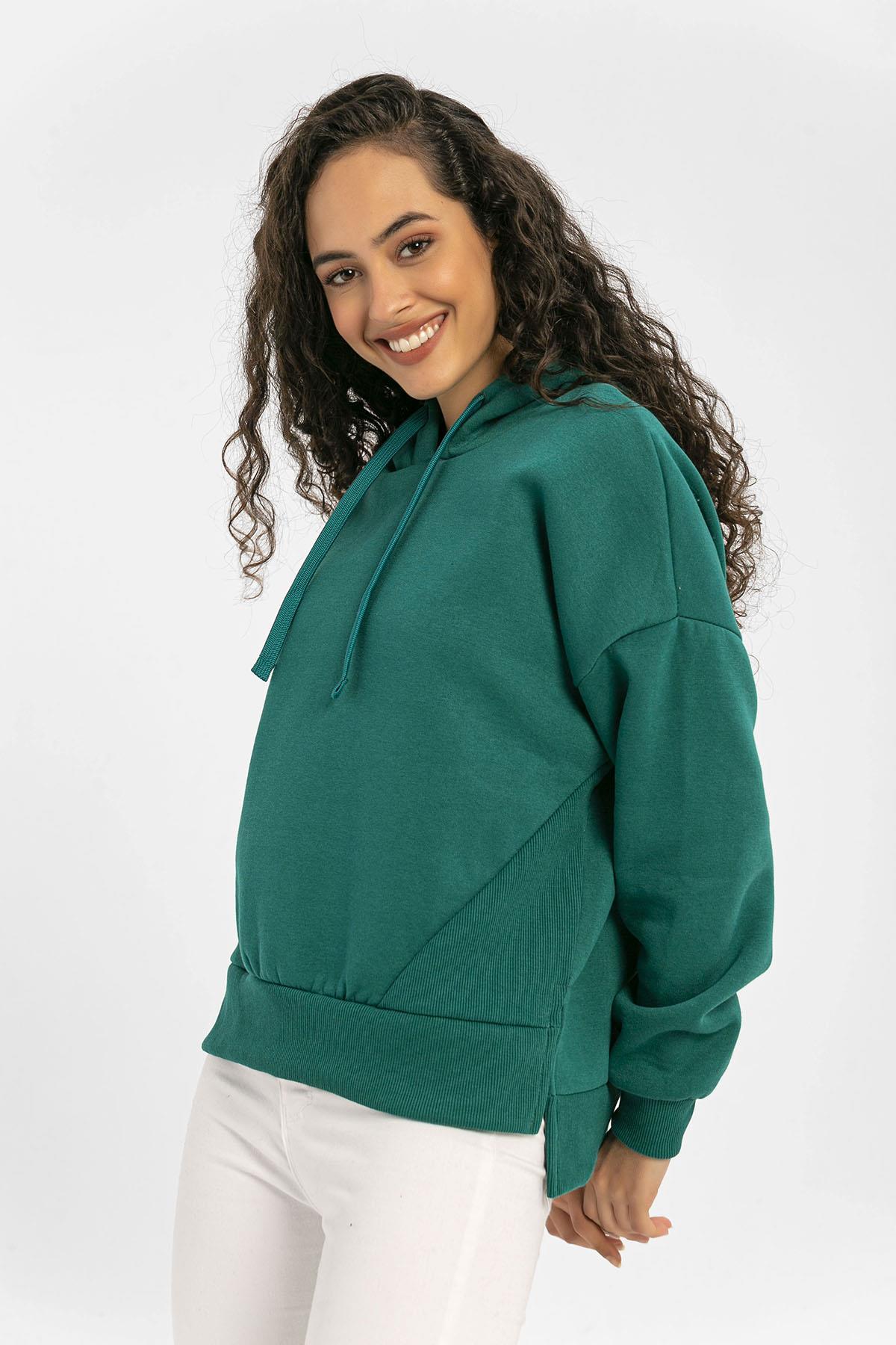 Kadın Yan Yırtmaçlı Kapüşonlu Oversize Sweatshirt