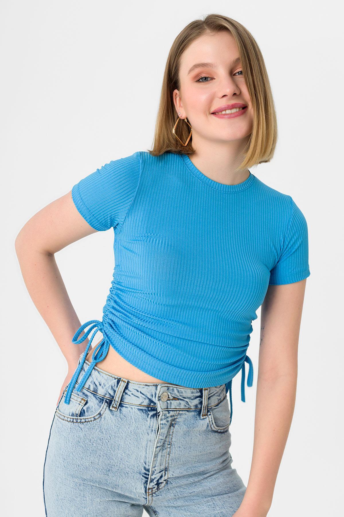 Kadın Yanı Büzgü Detaylı Bisiklet Yaka Kaşkorse T-shirt 240001 -