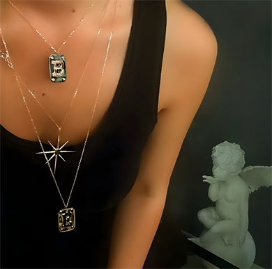 B Harfli Plaka Kolye