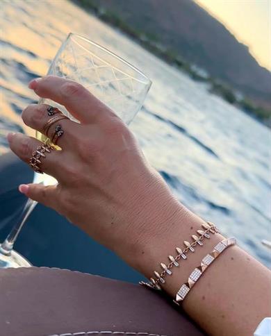 Büyük Boy Baget Pırlantalı Yılan Bileklik