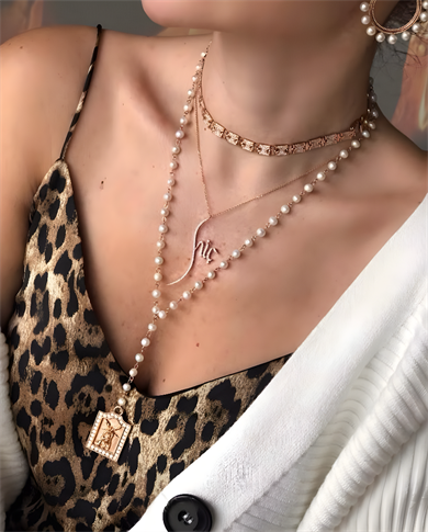 Büyük Boy Hiç Kolye Beyaz Pırlantalı