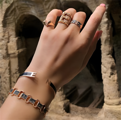 Harf Mineli Kelepçe