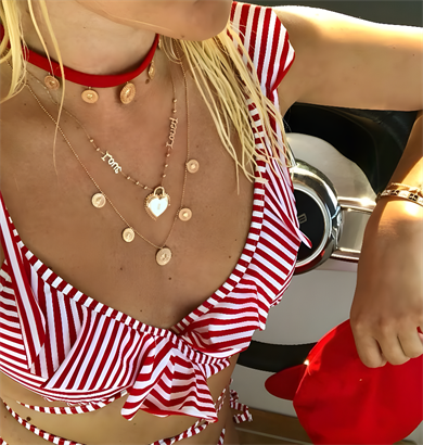 FIVE PIECES OF RED VELVET CHOKER