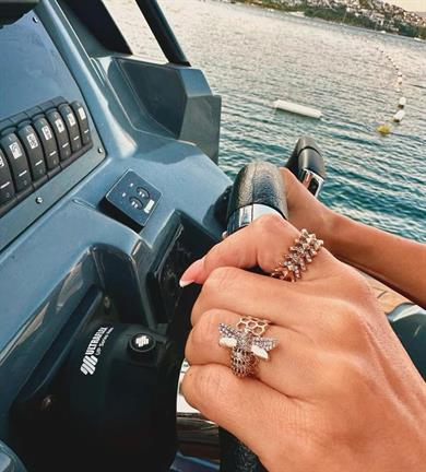 Pırlantalı Arı Petek Yüzük