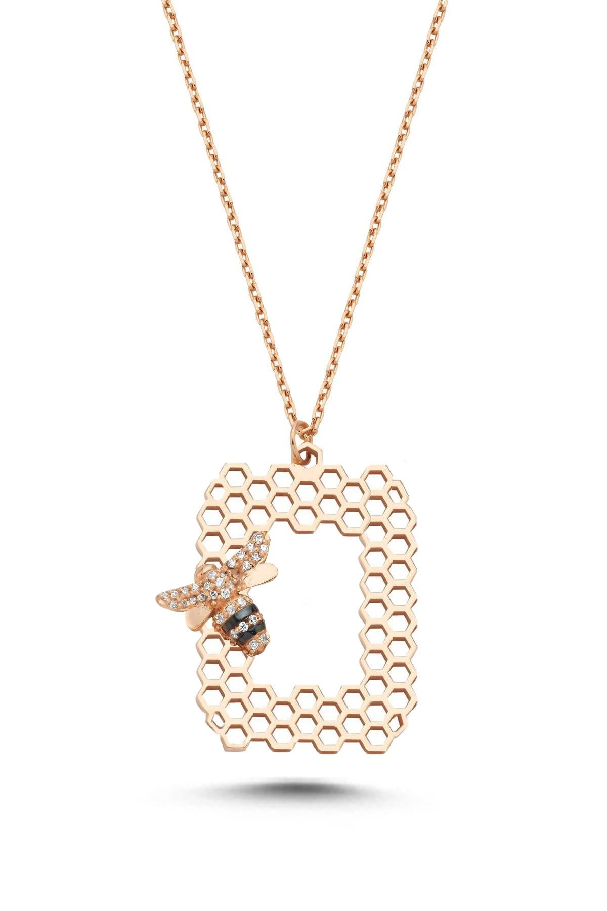 Taşlı Arılı O Harf Kolye 