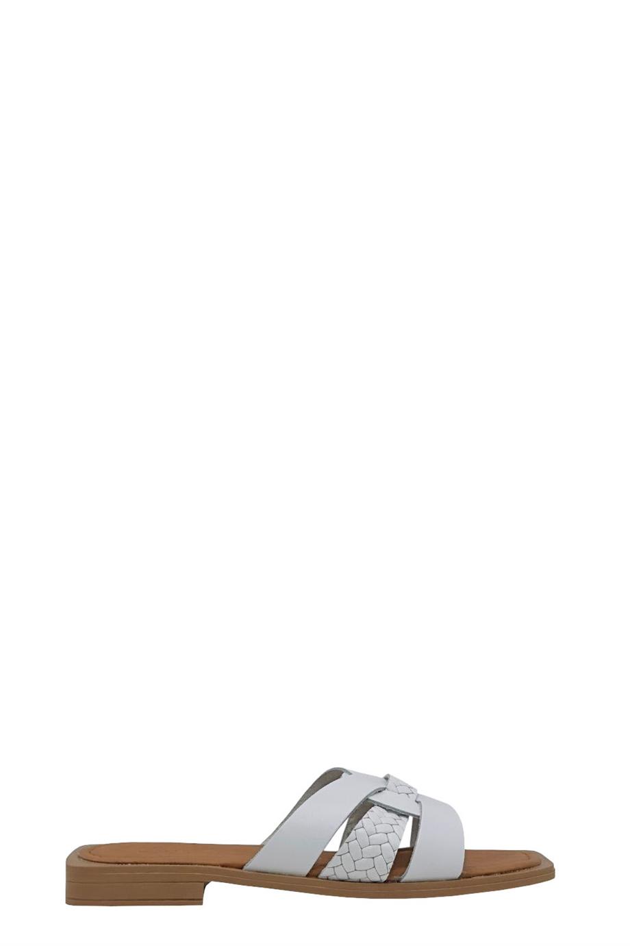 002 230631 Beyaz Deri