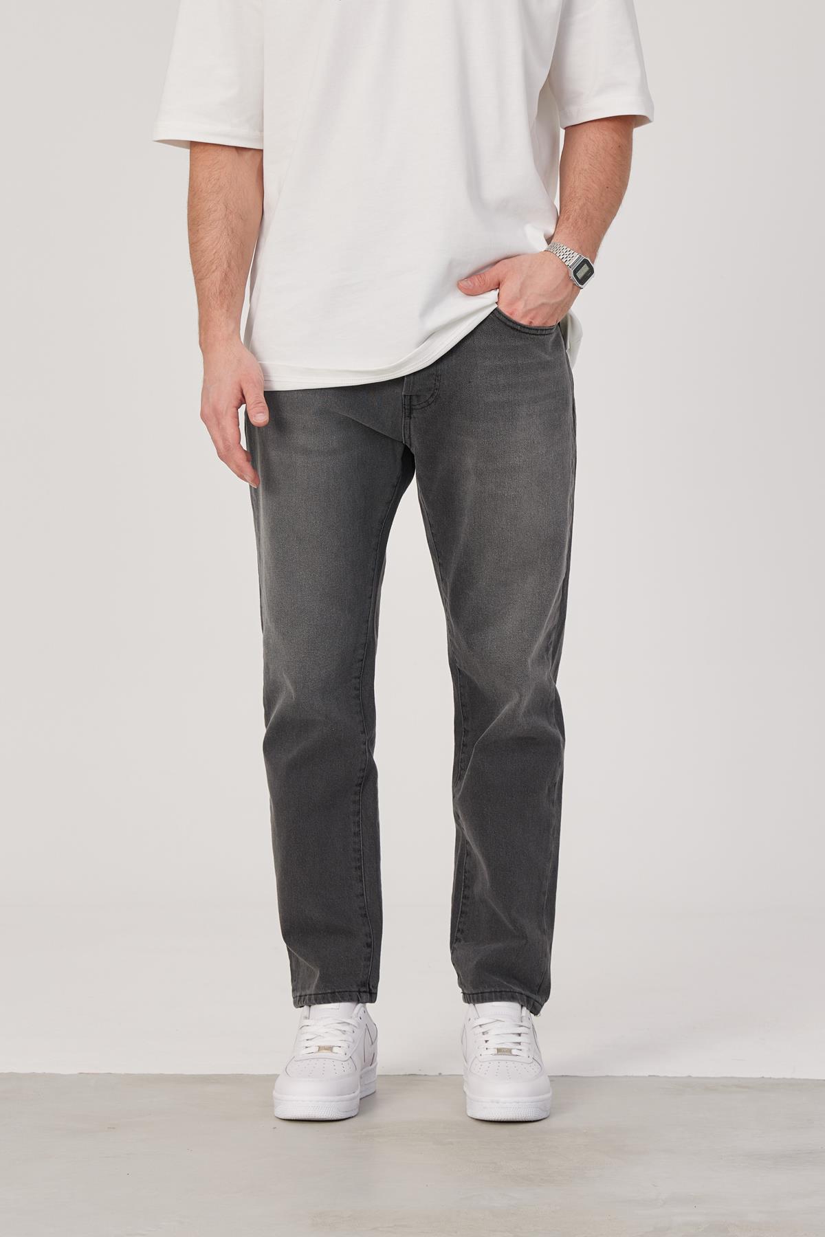 15872 Boyfriend Taşlamalı Füme Jean