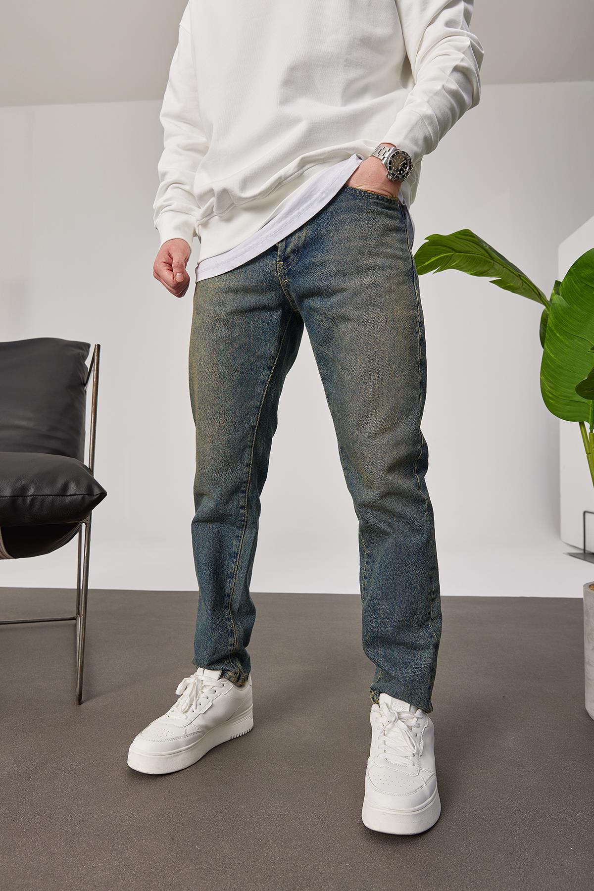 15912 Eskitme Detaylı Jean