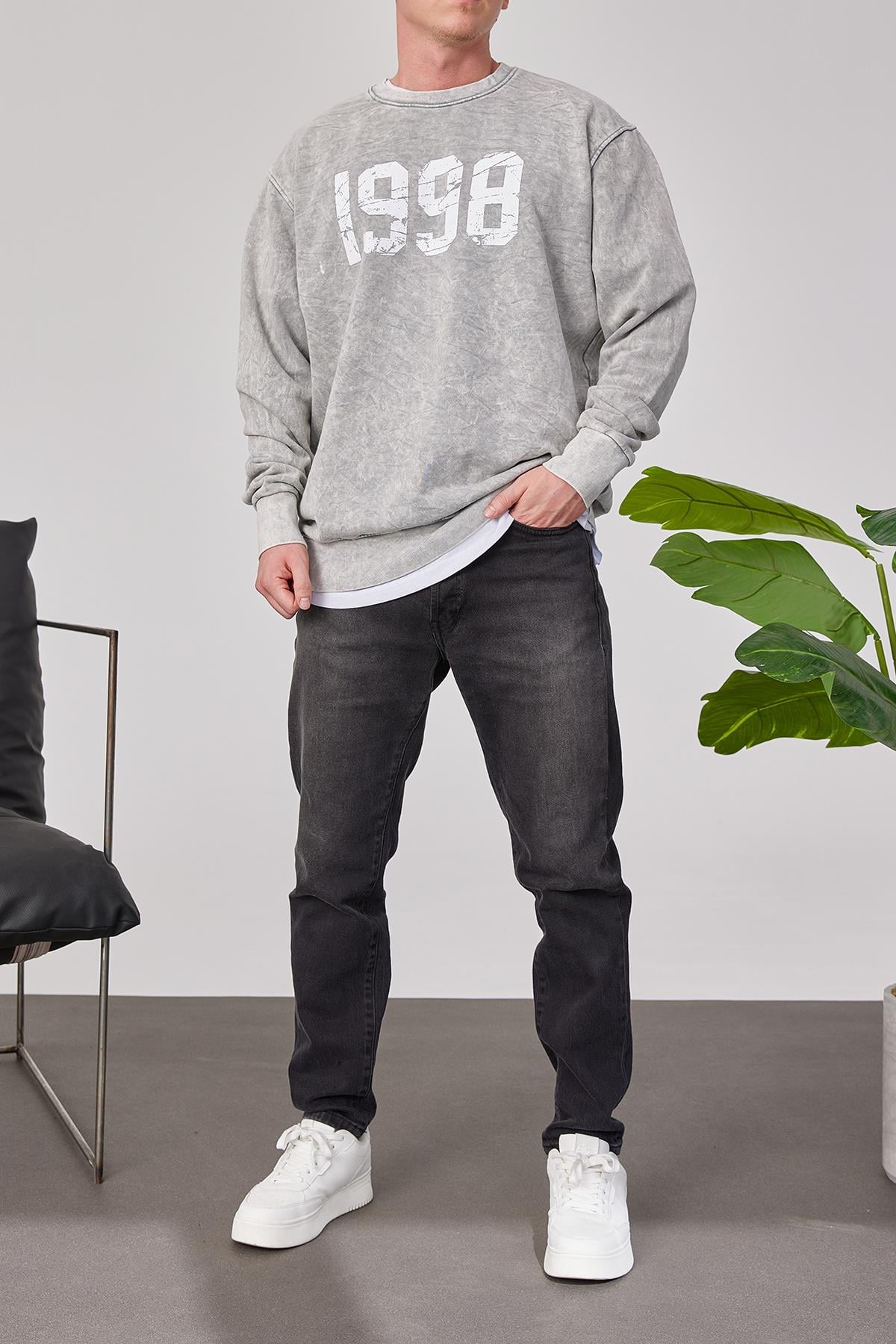 1998 Baskılı Gri Yıkamalı Sweatshirt