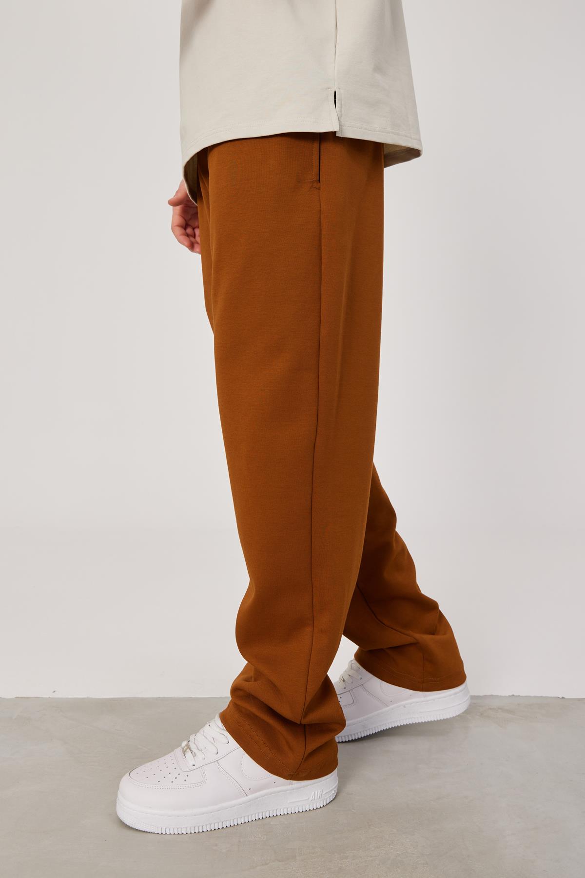 Basic Model Kahverengi Eşofman
