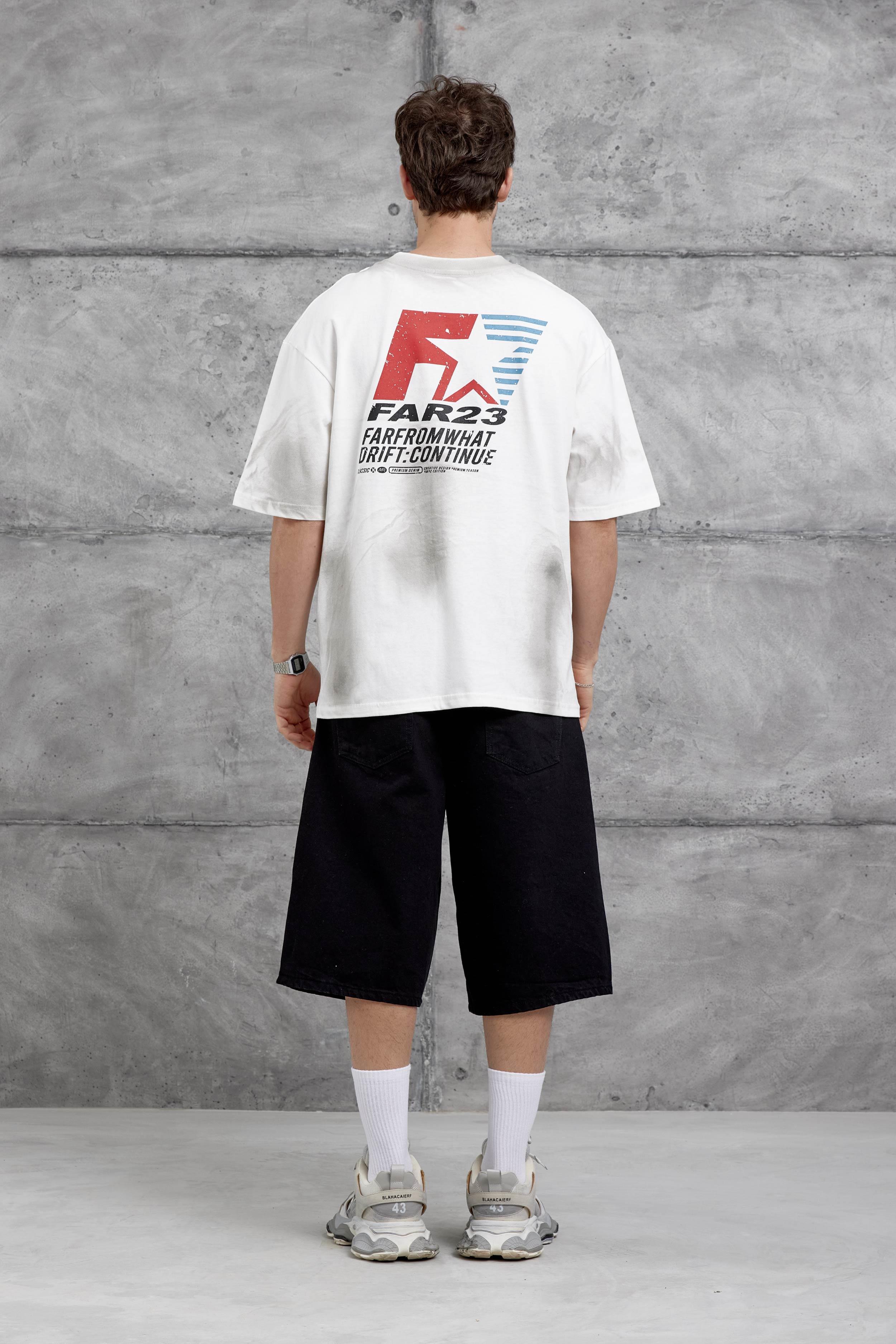 Beyaz Farfrom Yazılı Oversize Tshirt · 5