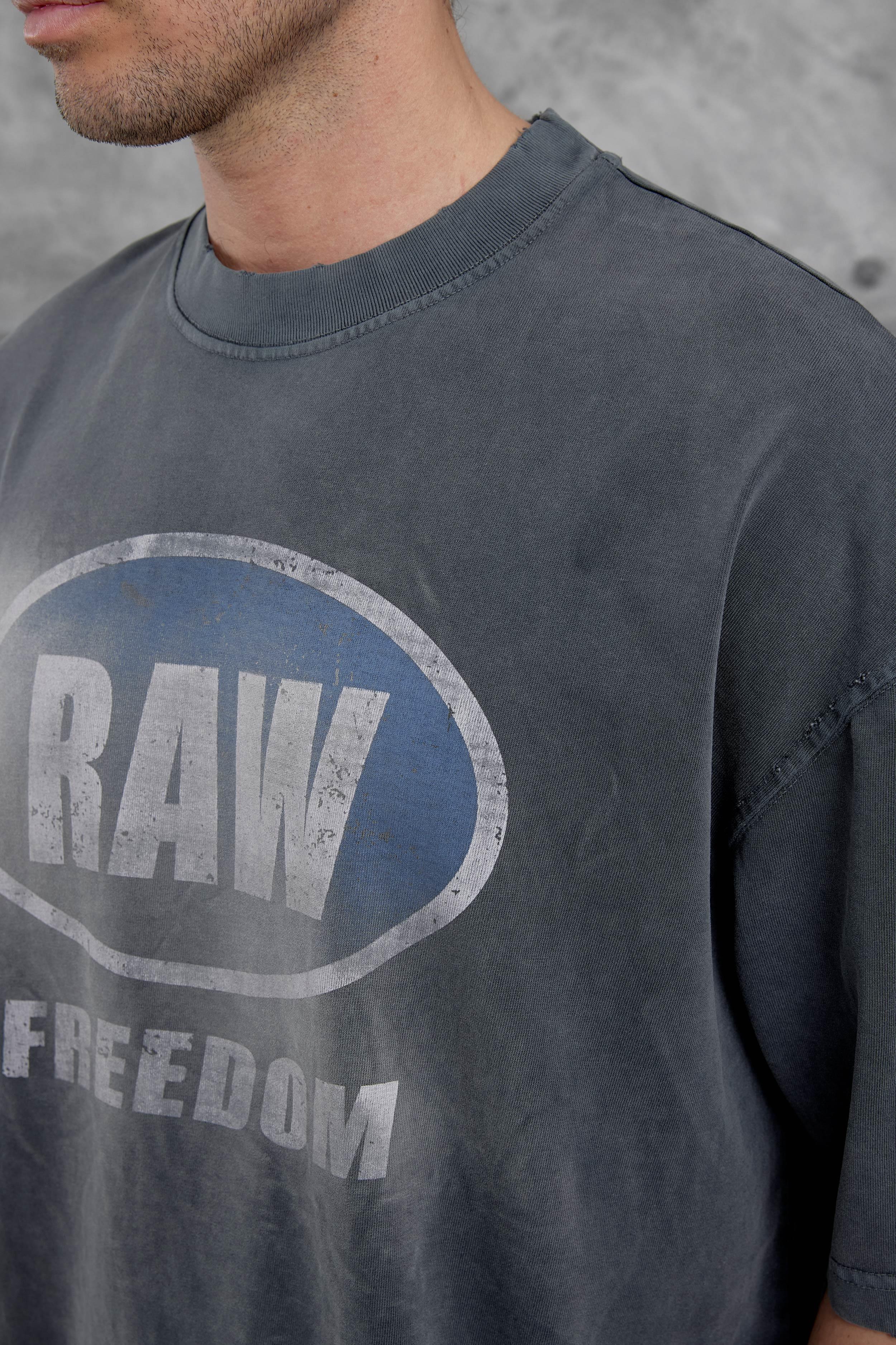 Füme Raw Yazılı Yıkamalı Oversize Tshirt · 3