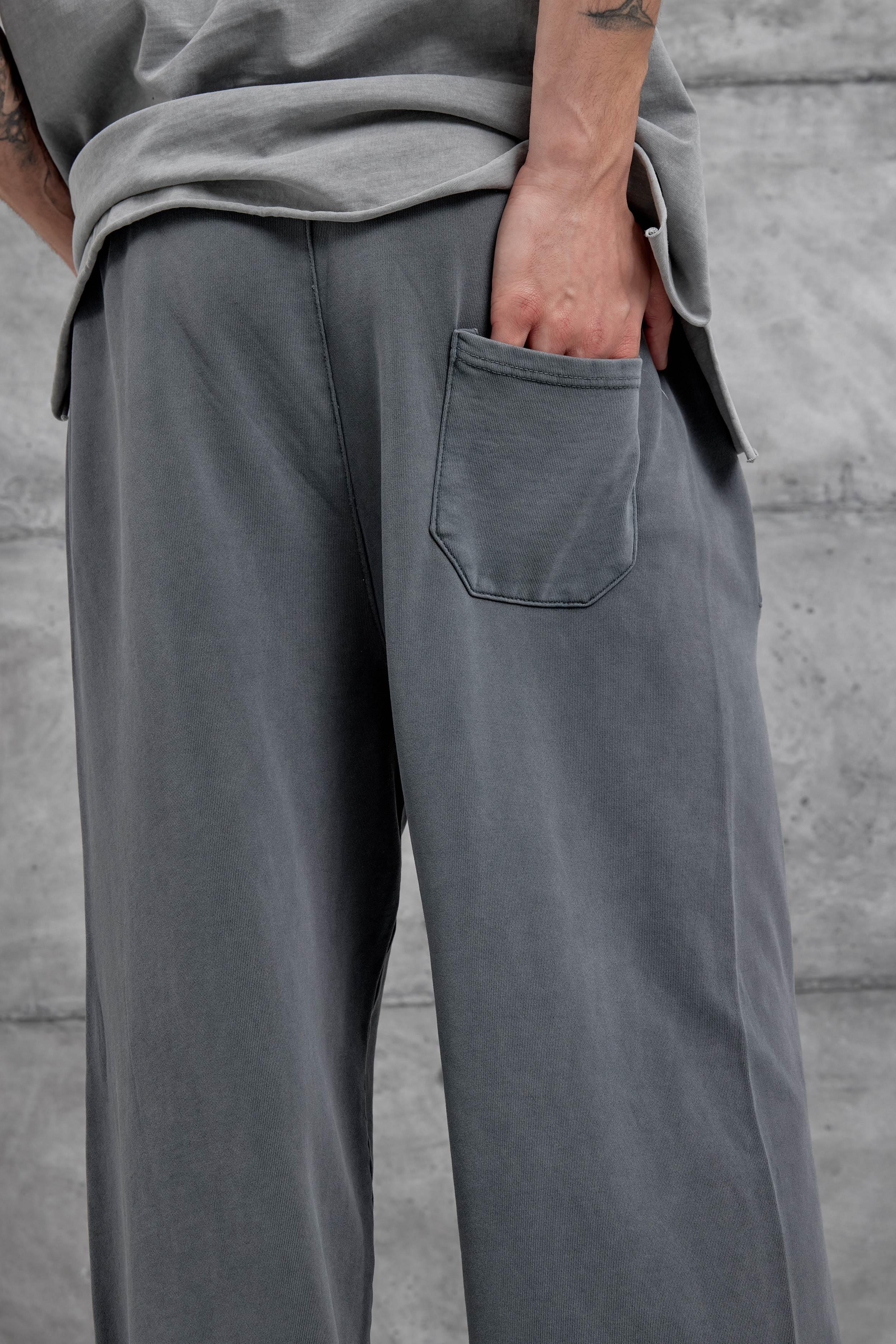 Füme Yıkamalı Undefined Yazılı Baggy Eşofman Altı · 5