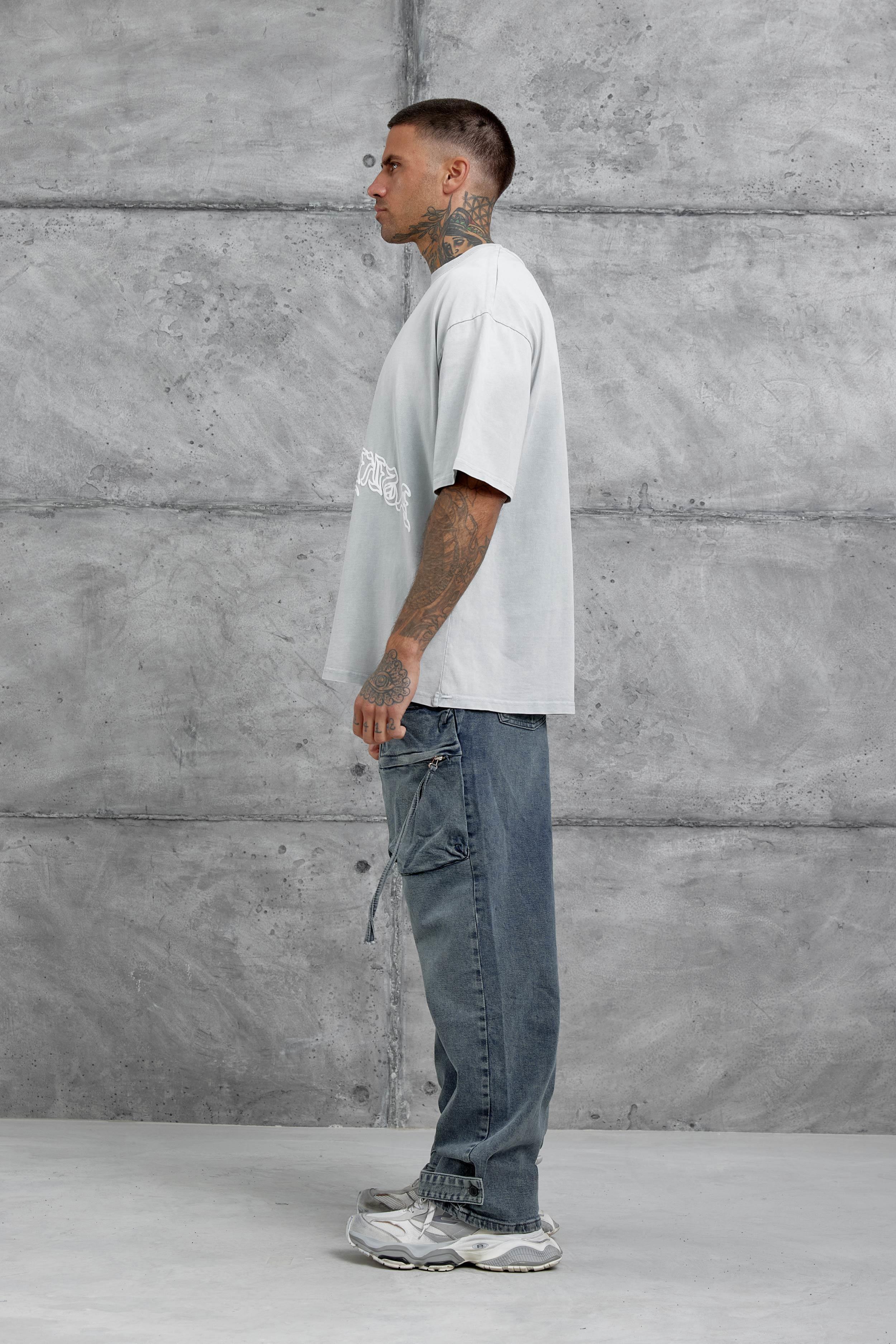 Gri İşaretli Yazı Baskılı Yıkamalı Oversize Tshirt · 7