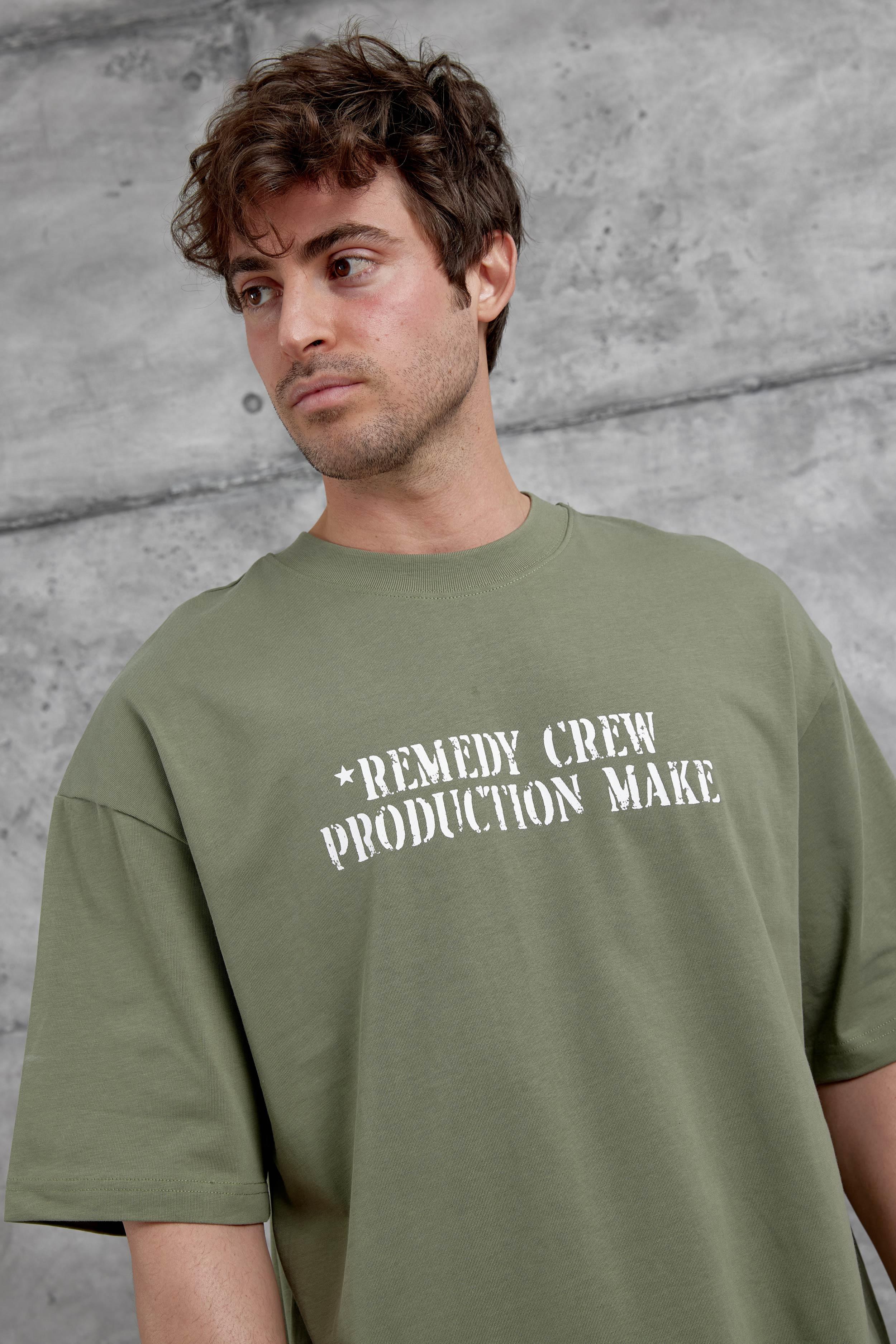 Haki Remedy Crew Yazılı Oversize Tshirt · 4