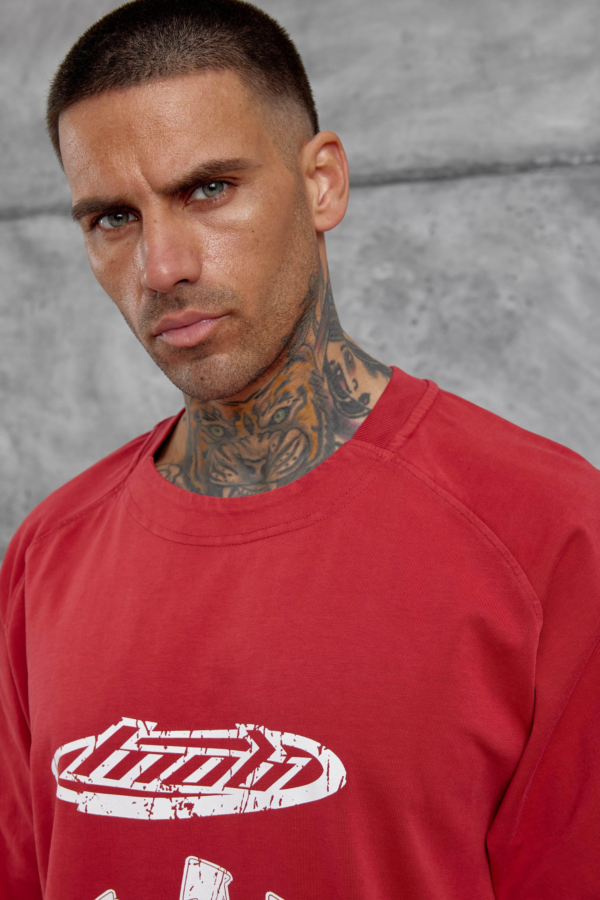 Kırmızı Lesschen Baskılı Yıkamalı Oversize Tshirt · 4