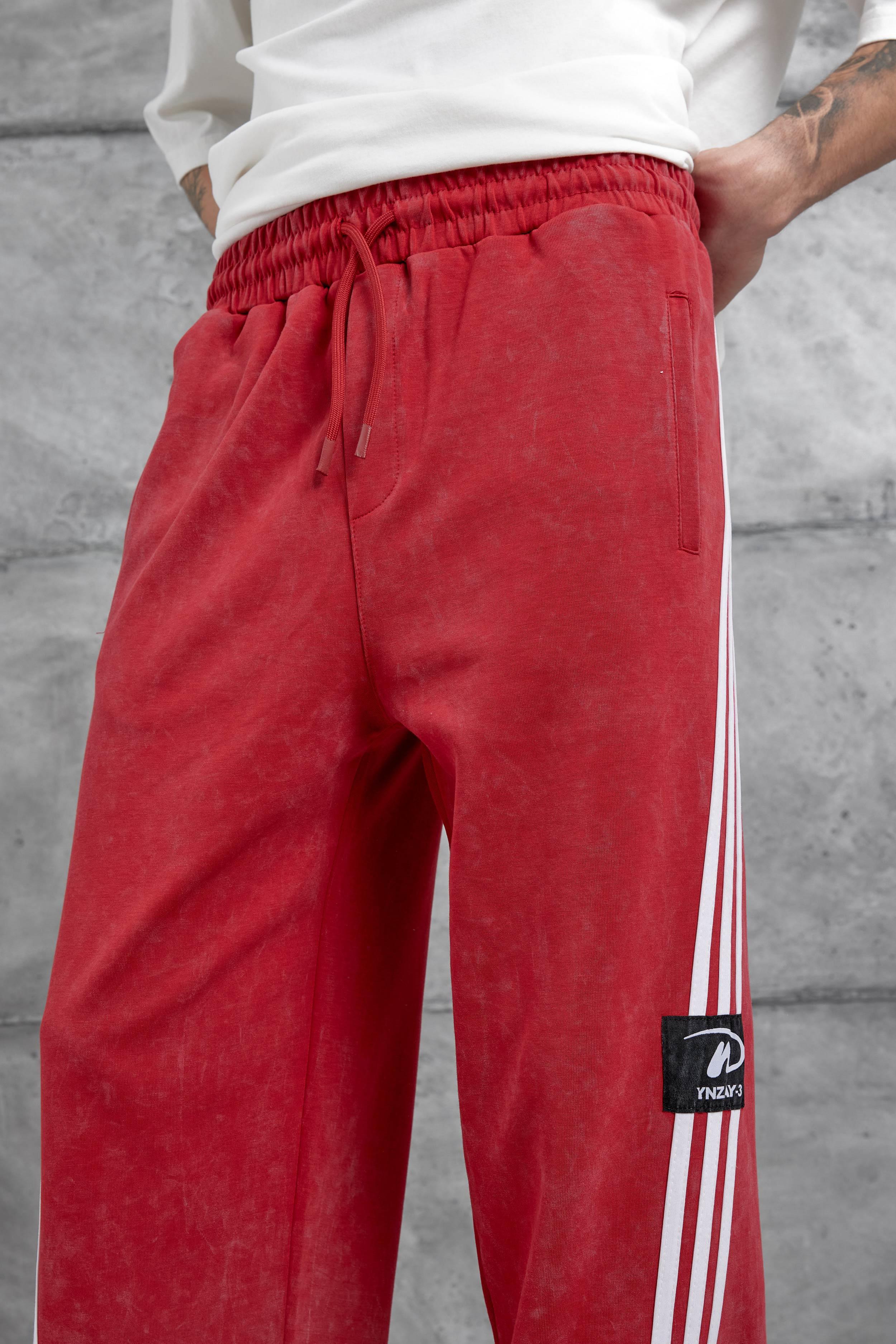 Kırmızı Ynzay-3 Yazılı Baggy Eşofman Altı · 3