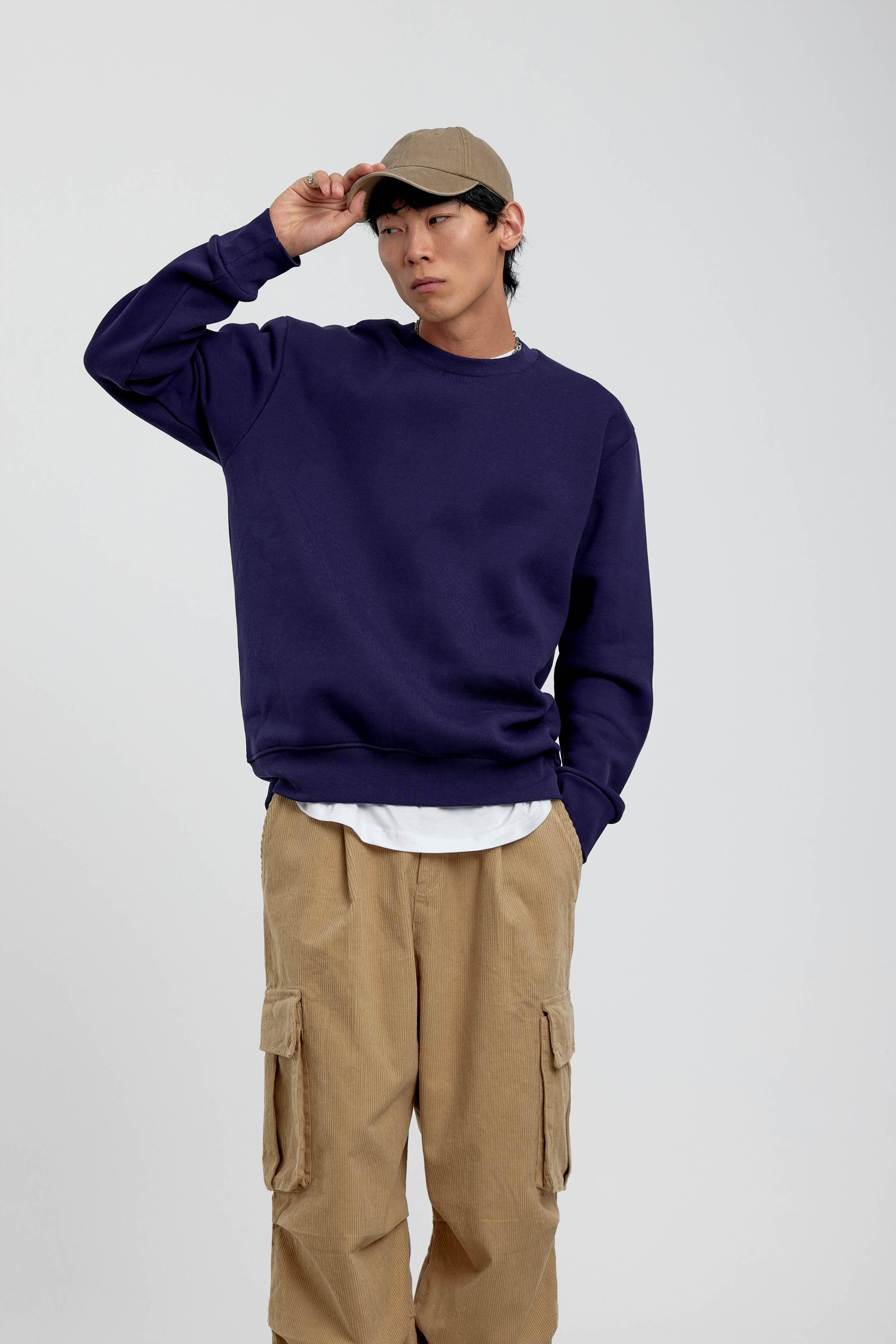 Lacivert Bisiklet Yaka Basic Şardonlu Sweatshirt