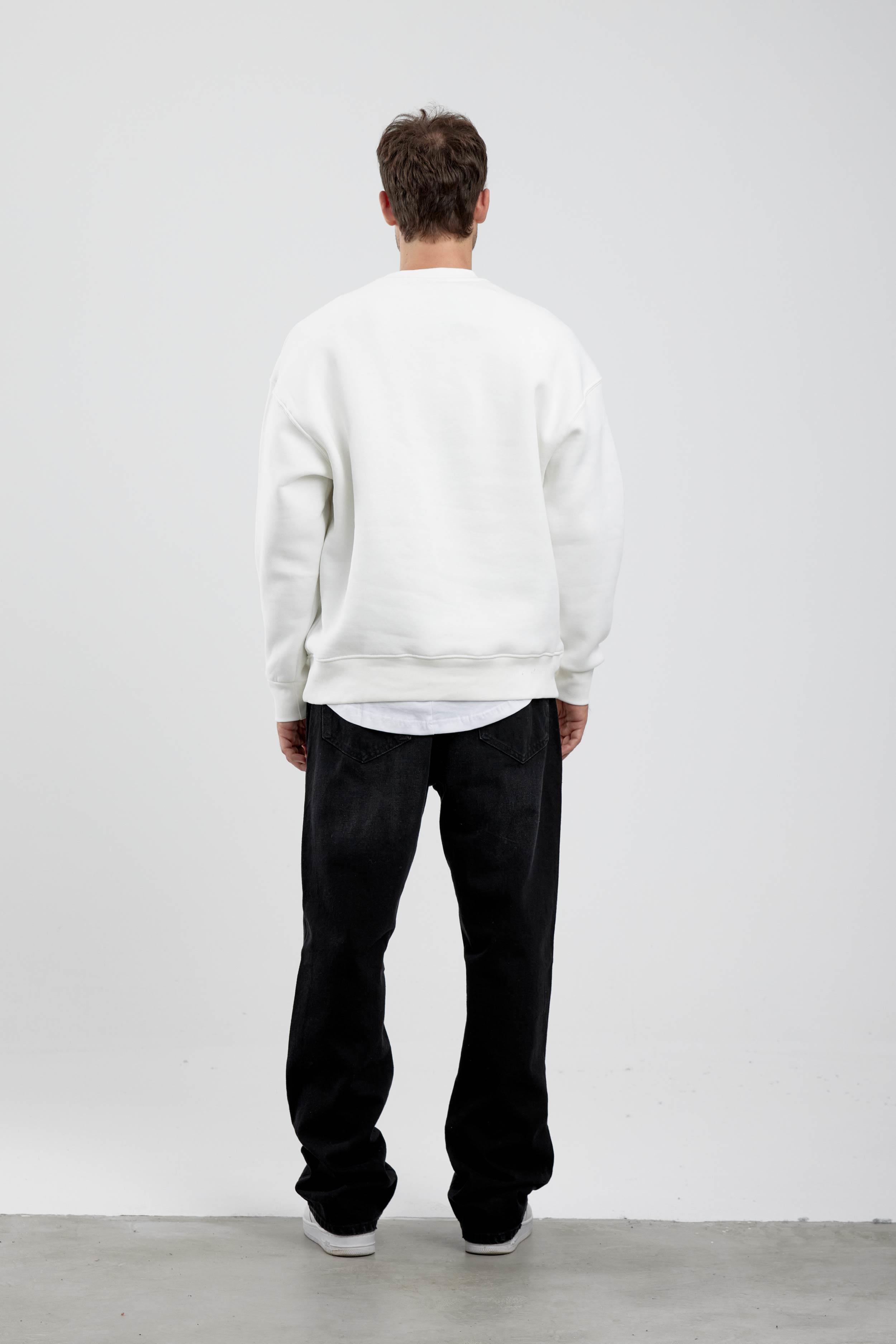 Beyaz Lavenir Yazılı Beyaz Sweatshirt · 4