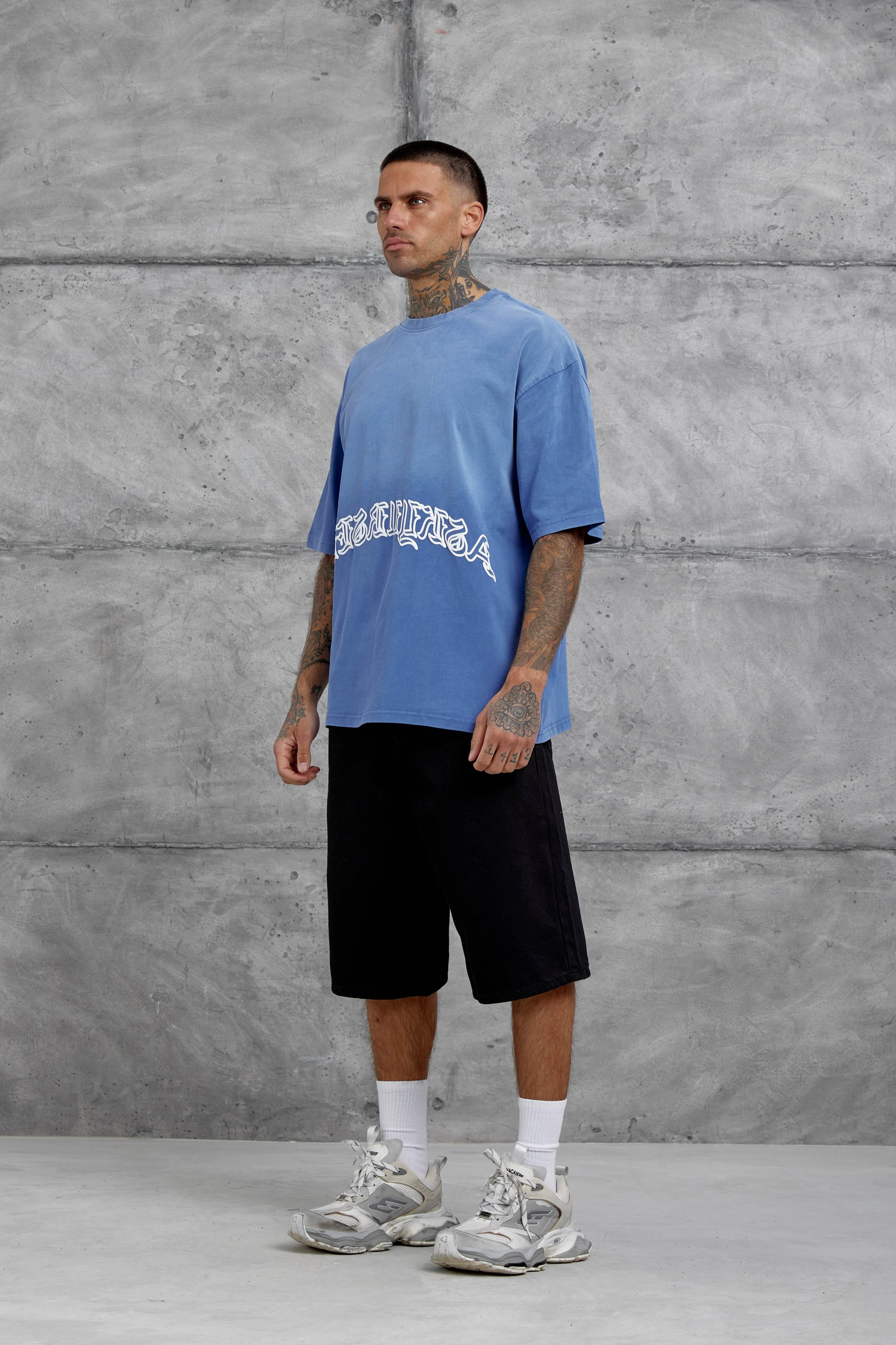 Mavi İşaretli Yazı Baskılı Yıkamalı Oversize Tshirt · 5