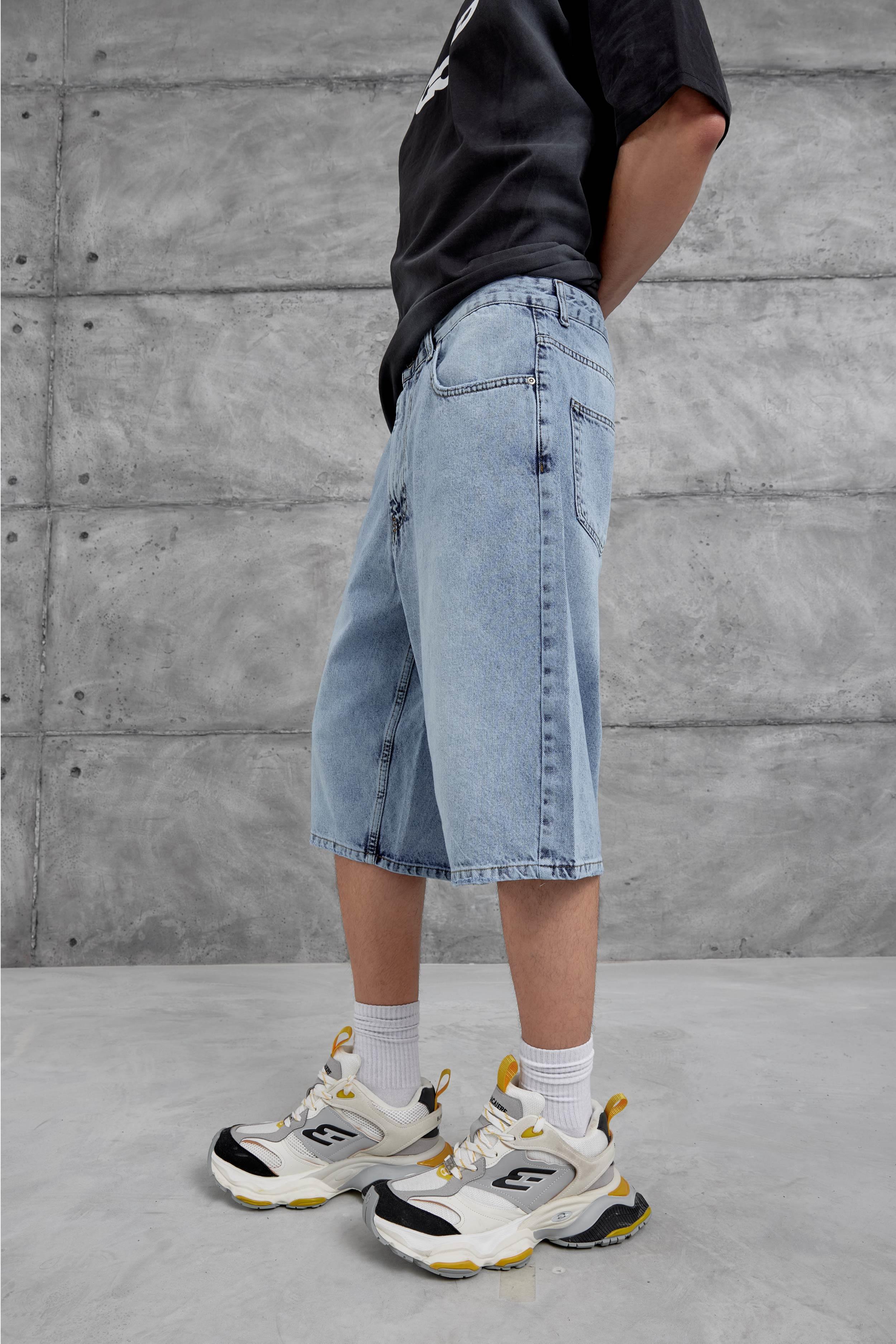 Mavi VMS Oversize Kapri Kot Şort · 3