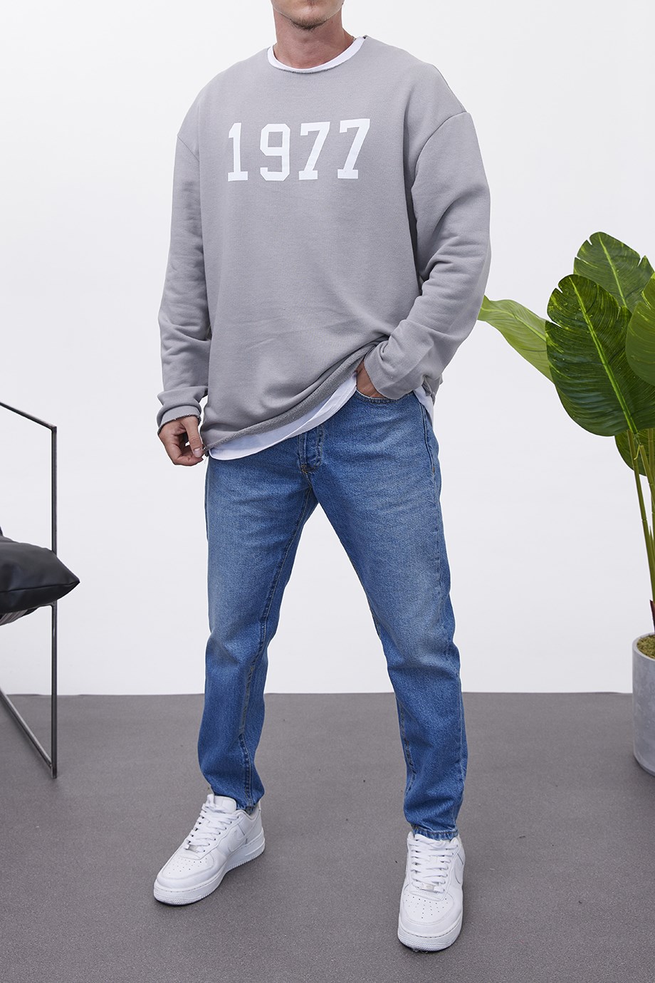 Nomarc 1977 Baskılı Gri Sweatshirt