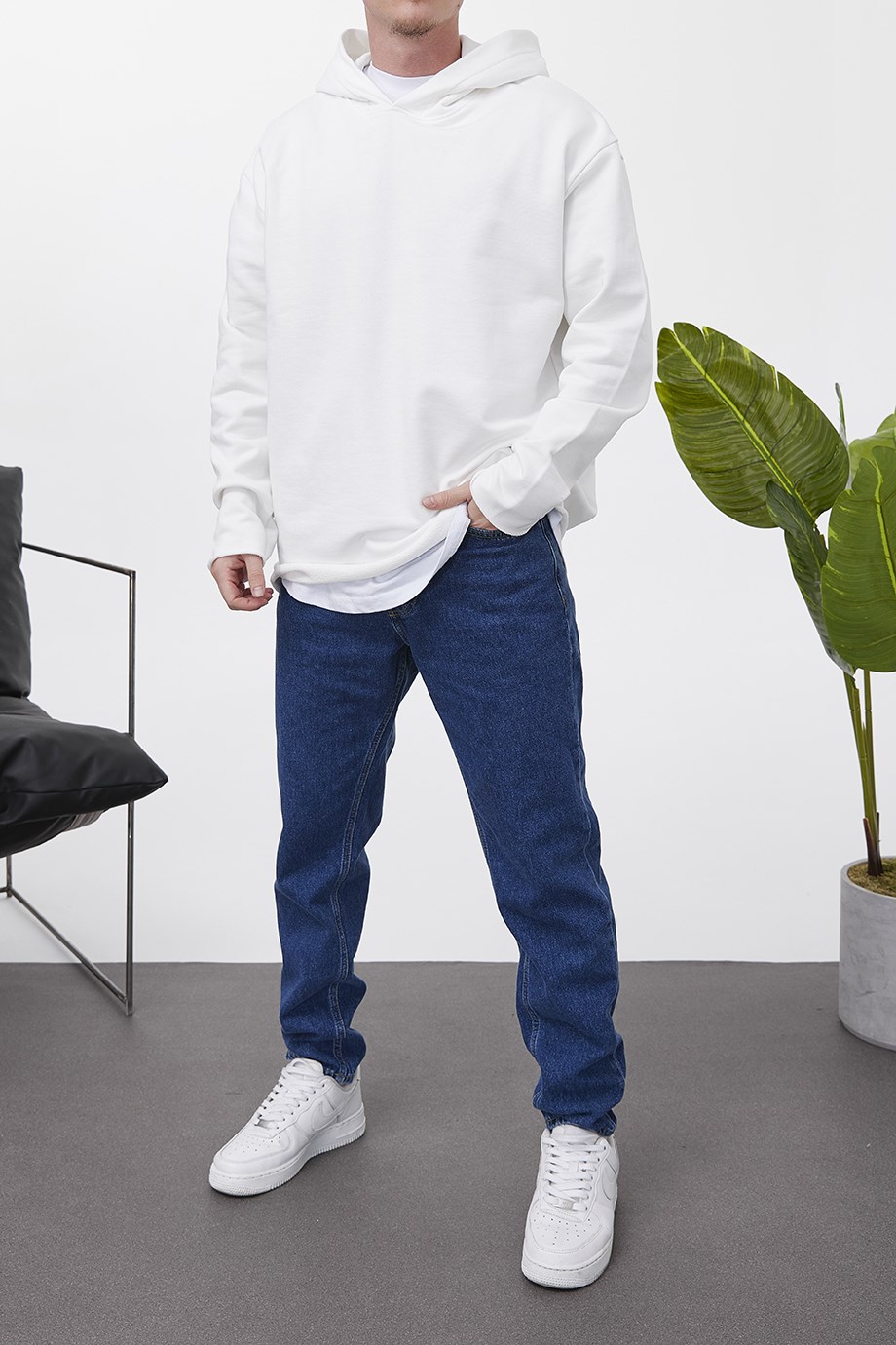 Nomarc Pis Etek Kapüşonlu Beyaz Sweatshirt