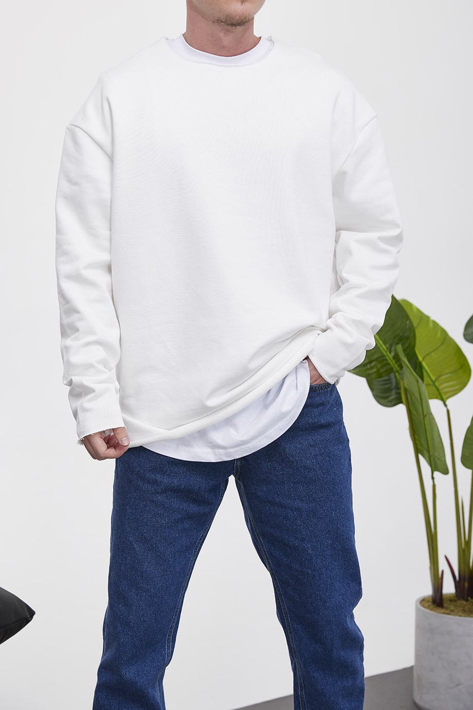 Nomarc Pis Yaka Beyaz Sweatshirt