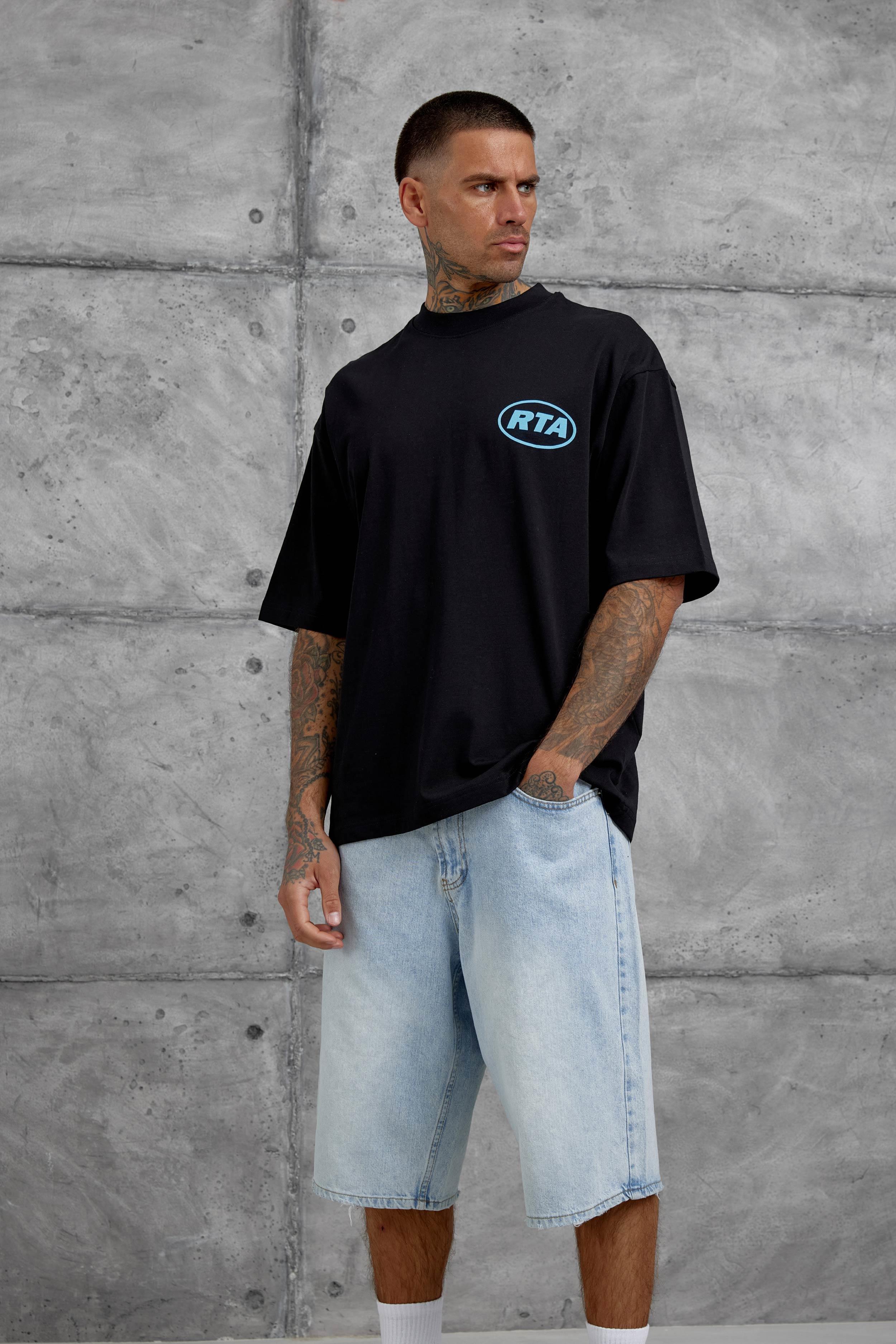 Siyah First Your Mind Yazılı Oversize Tshirt · 4