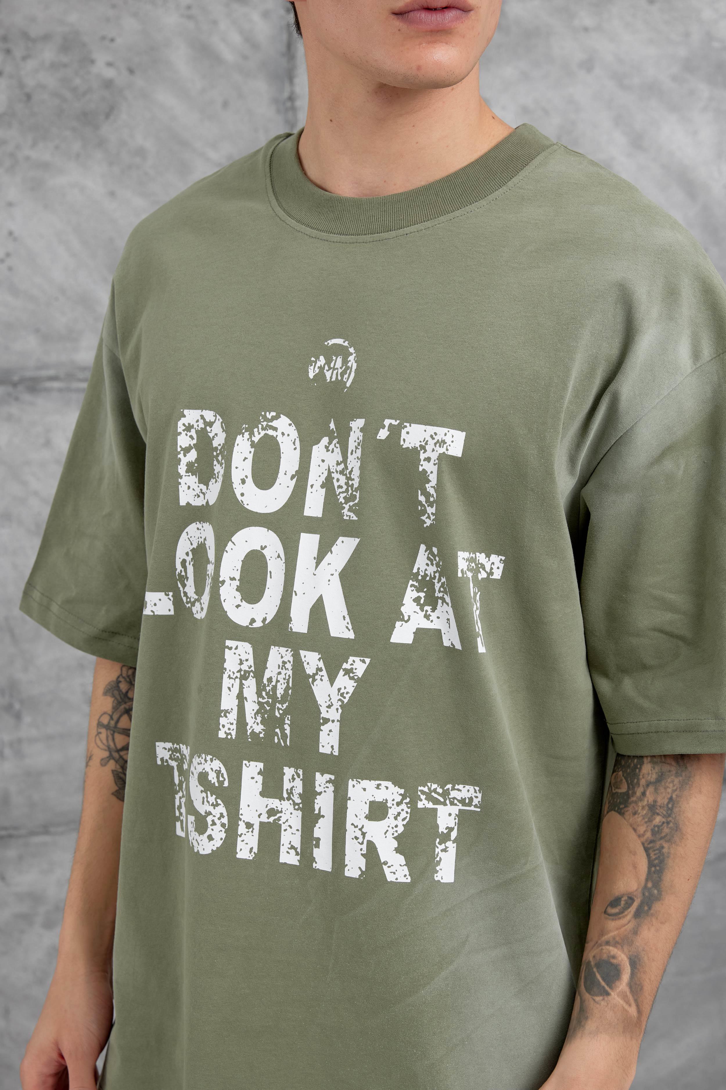 Yeşil Dont Look At My Tshirt Yazılı Oversize Tshirt · 3