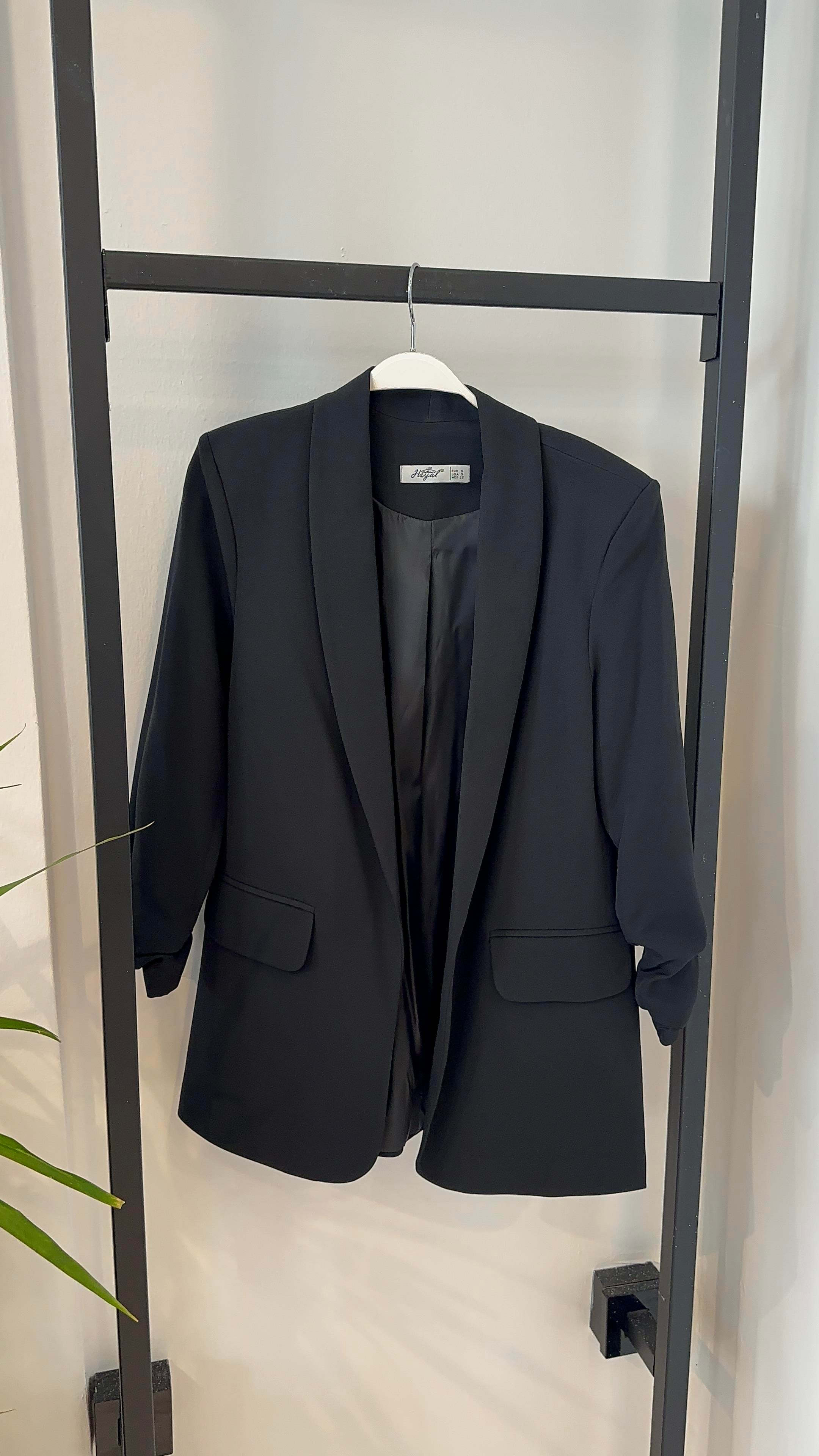 SİYAH KOL BÜZGÜLÜ BLAZER CEKET