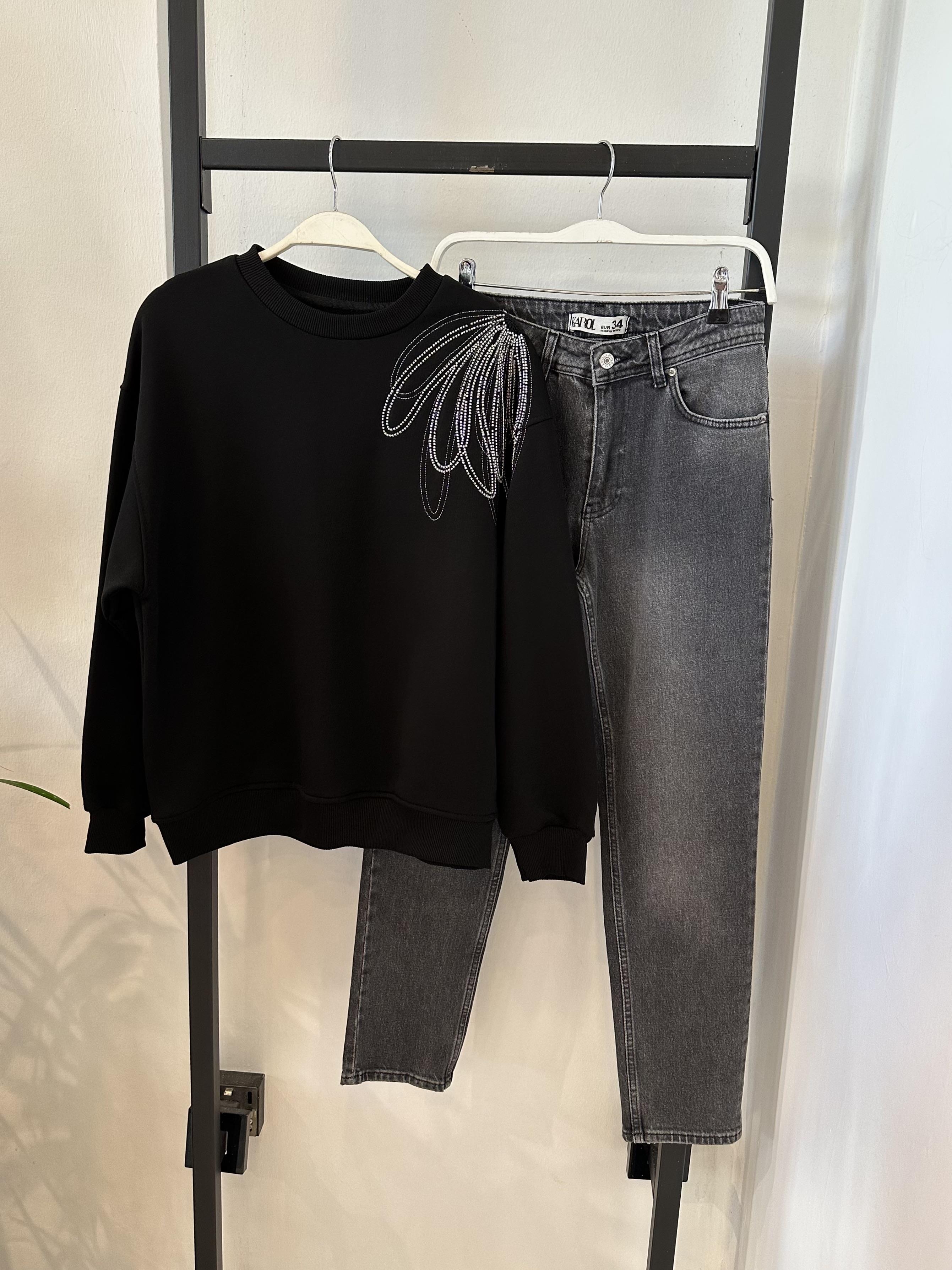 SİYAH TAŞLI TASARIM SWEAT