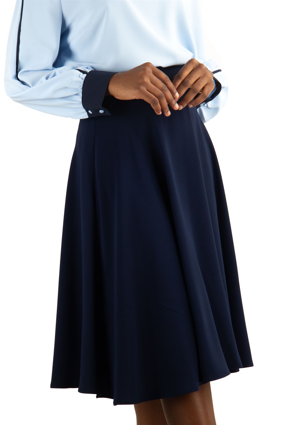 Flared navy skirt online
