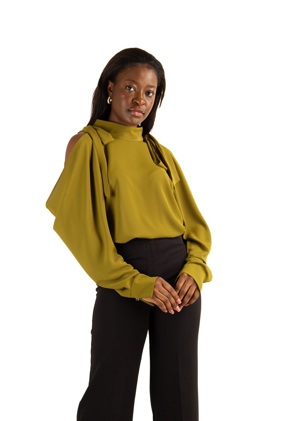 High neck clearance cold shoulder blouse