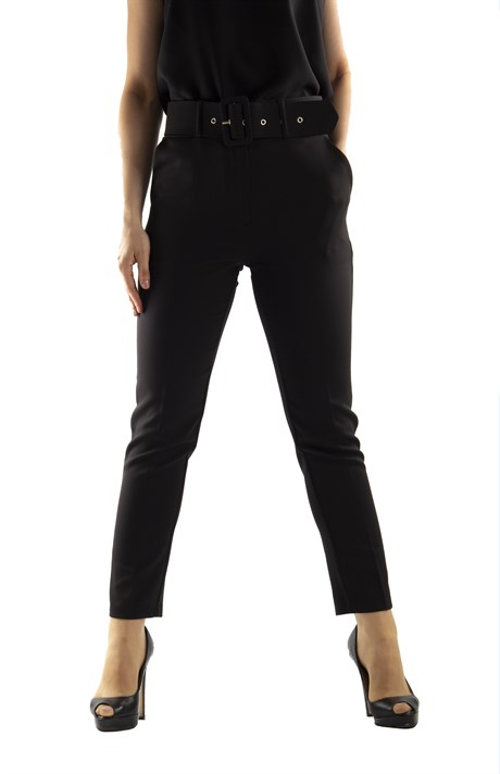 I like black pants and I cannot lie! Business Casual Style - Items marked 1  are stand alone items, match numbers for layers, jewelry can be mixed  however. : r/femalefashionadvice
