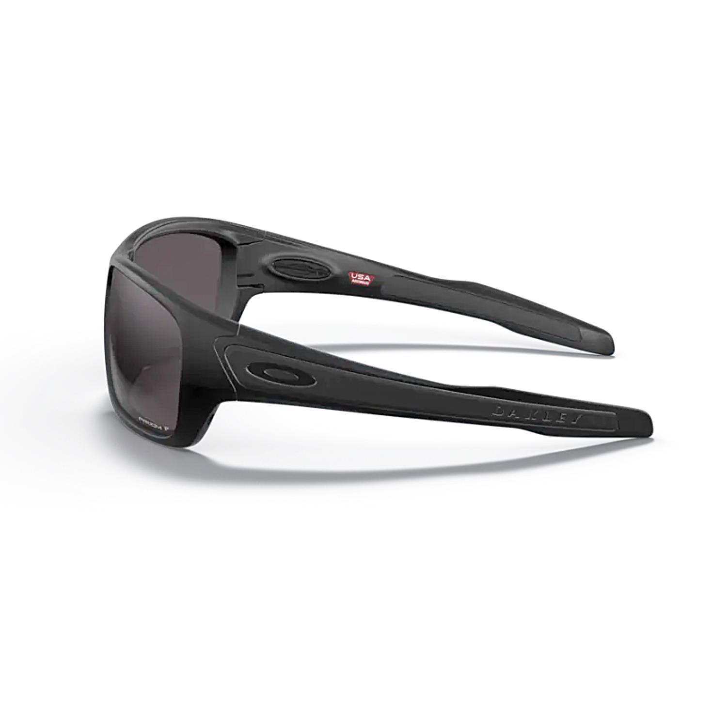 Oakley 9263 926263 63 Turbine Outdoor Polarize Diktörtgen Mat Siyah Güneş Gözlüğü 