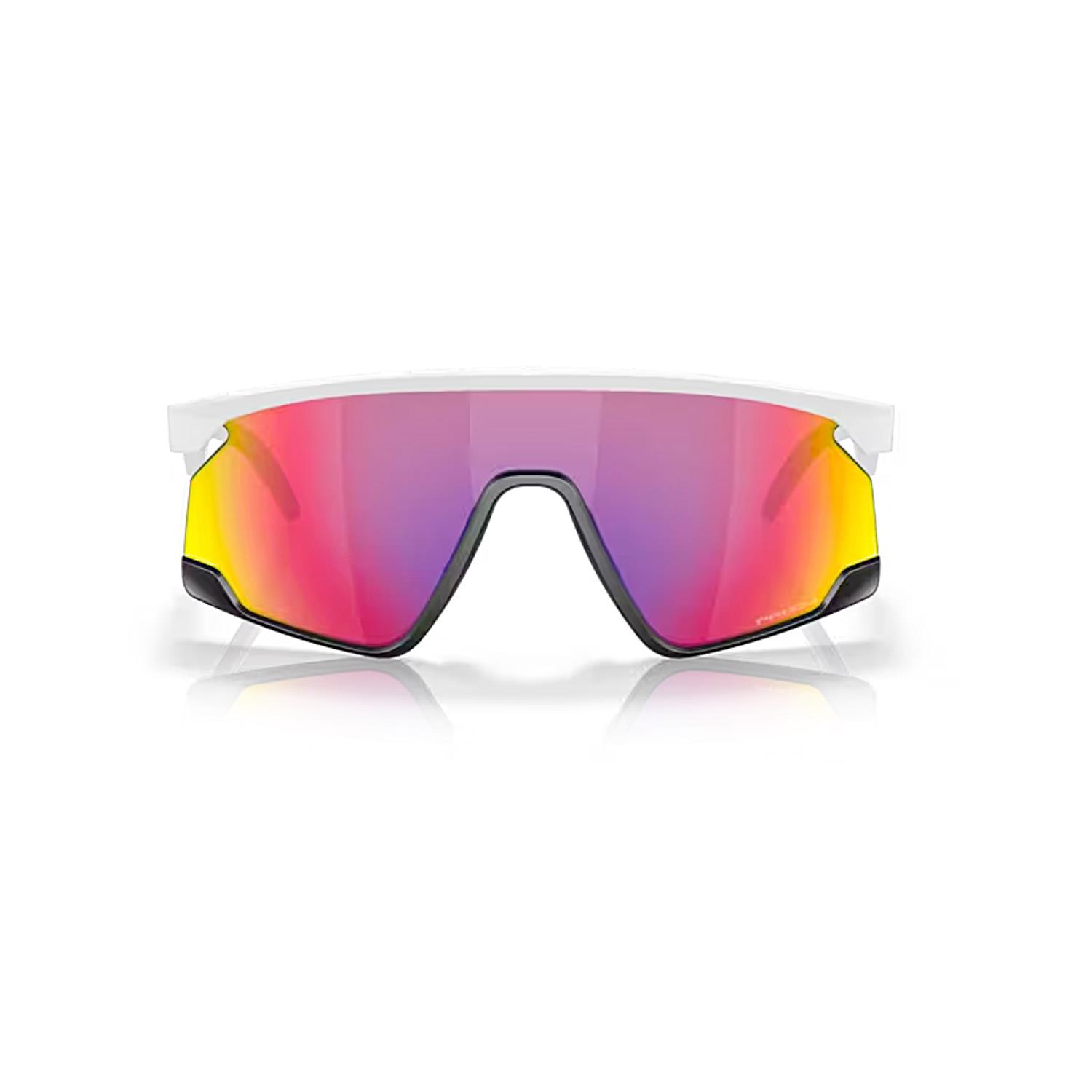 Oakley 9280 928002 39 Bxtr Outdoor Aynalı Geometrik Mat Beyaz Güneş Gözlüğü