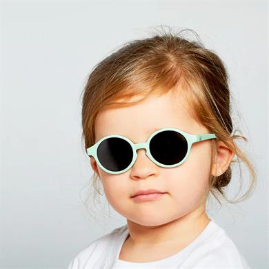İzipizi Kids #d Aqua Green 9-36 Ay Çocuk 37 Ekartman Polarize Su Yeşili Güneş Gözlüğü