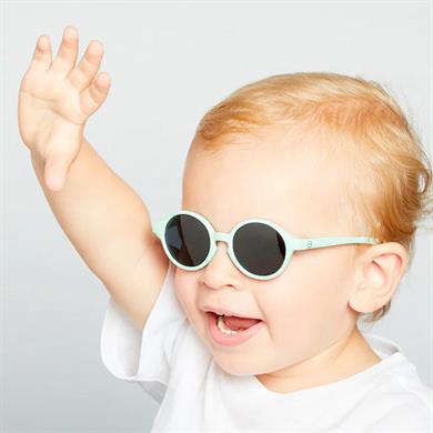 İzipizi Kids #d Aqua Green 9-36 Ay Çocuk 37 Ekartman Polarize Su Yeşili Güneş Gözlüğü