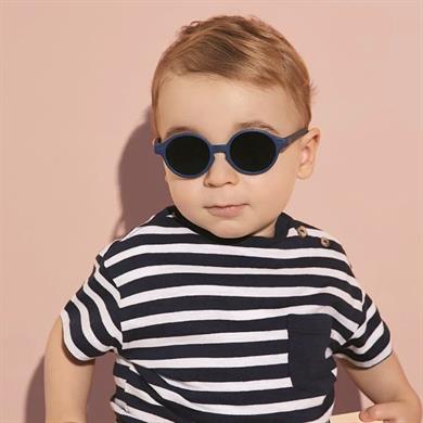 İzipizi Kids #d Denim Blue 3-5 Yaş Çocuk 40 Ekartman Polarize Lacivert Güneş Gözlüğü