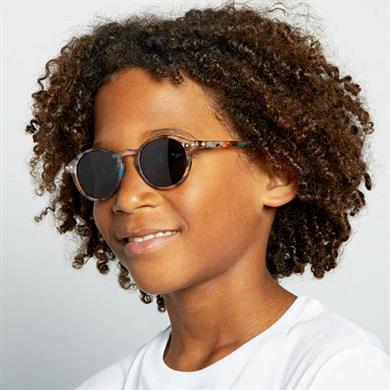 İzipizi Sun Junior #D Blue Tortoise 5-10 Yaş Çocuk 40 Ekartman Kırçıllı Kahverengi Mavi Güneş Gözlüğü