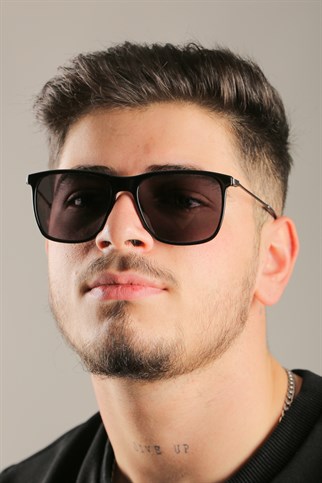 Police SPL 572 0700 Erkek Güneş Gözlüğü