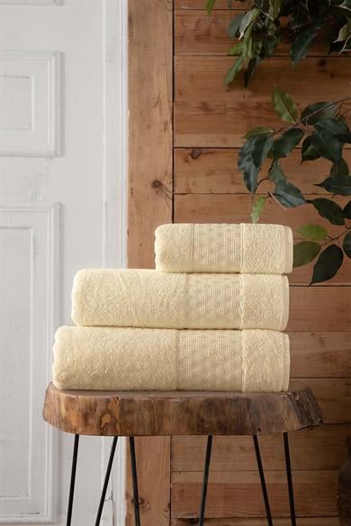 HELEN BUKLE JAKARLI HAVLU KREM 90X140