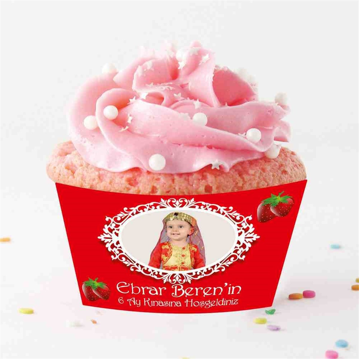 6 Ay Kınası Çilekli Parti Cupcake Sargısı 