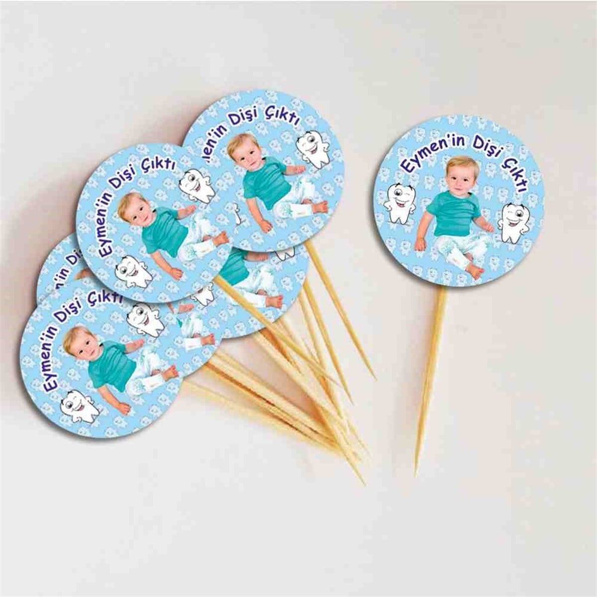 Diş Buğdayı Göz Kırpan Cupcake Kurdanı 